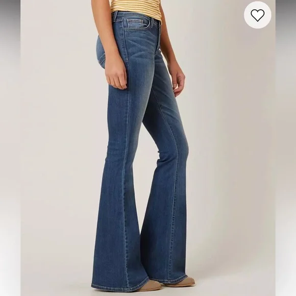 Flying Monkey Mid Rise Flare Stretch Jean Womens Size 29 - Picture 2 of 15